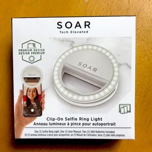 SOAR Clip On Selfie Ring Light NIB